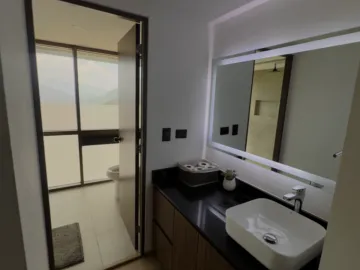 Departamento en renta en Valle de San Ángel Sect Español, San Pedro Garza García, Nuevo León