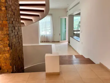 Casa en renta en Lomas del Hipico, Monterrey, Nuevo León