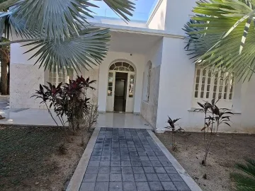 Edificio en venta y renta en Merida Centro, Mérida, Yucatán