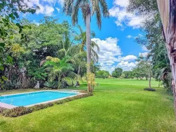 Casa en venta en Club de Golf la Ceiba, Mérida, Yucatán
