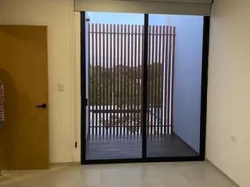 Casa en venta y renta en Temozon Norte, Mérida, Yucatán