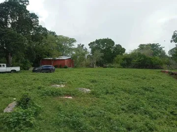 Terreno en venta en Tetiz, Tetiz, Yucatán