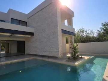 Casa en venta en Yucatán Country Club, Mérida, Yucatán