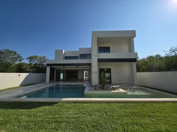 Casa en venta en Yucatán Country Club, Mérida, Yucatán