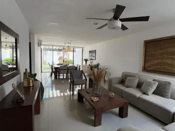 Casa en venta en Cholul, Mérida, Yucatán