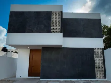 Casa en venta en San Pedro Cholul, Mérida, Yucatán