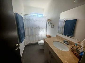 Casa en venta en Residencial Floresta, Mérida, Yucatán
