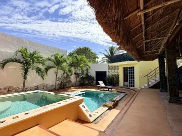 Casa en venta en Chuburna Puerto, Progreso, Yucatán