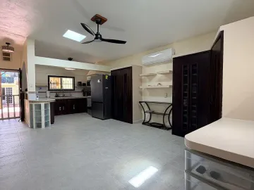 Casa en venta en Chuburna Puerto, Progreso, Yucatán