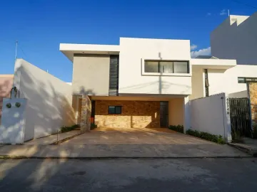 Casa en venta en Santa Gertrudis Copo, Mérida, Yucatán