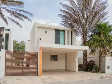 Casa en venta en Temozon Norte, Mérida, Yucatán