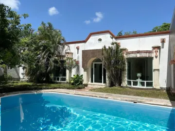 Casa en venta y renta en Residencial Xcanatún, Mérida, Yucatán