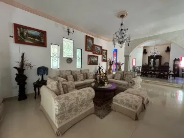 Casa en venta y renta en Residencial Xcanatún, Mérida, Yucatán