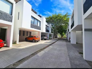 Casa en venta en Chuburna de Hidalgo, Mérida, Yucatán
