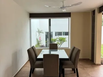 Casa en venta en Santa Rita Cholul, Mérida, Yucatán