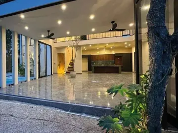 Casa en venta en Yucatán Country Club, Mérida, Yucatán