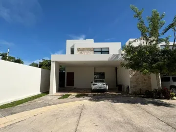 Casa en venta en Las Margaritas de Cholul, Mérida, Yucatán