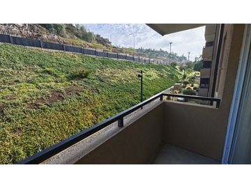 Arriendo Departamento 3D 2B con estacionamiento en Los Andes