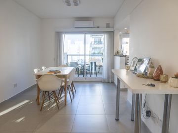 Hermoso 3 Amb Amueblado - Ideal para trabajo remoto