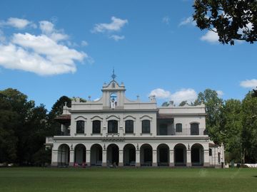 Casa de estilo colonial en venta  en Country Club El Carmen