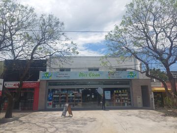 Local en  Lorenzo Casey, Lujan