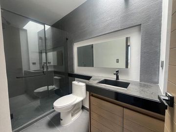 CASA EN VENTA EN PARQUE SANTIAGO,LOMAS DE ANGELÓPOLIS