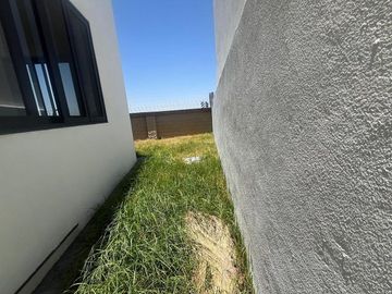 CASA EN VENTA EN PARQUE SANTIAGO,LOMAS DE ANGELÓPOLIS