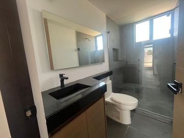 CASA EN VENTA EN PARQUE SANTIAGO,LOMAS DE ANGELÓPOLIS