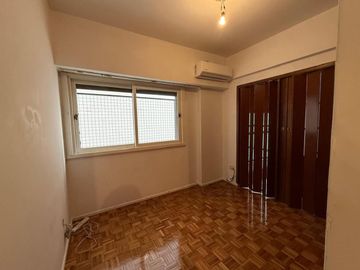 3 ambiente c/ balcón - Baño y toilette - 61 m2