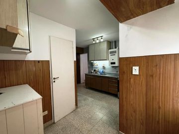 3 ambiente c/ balcón - Baño y toilette - 61 m2