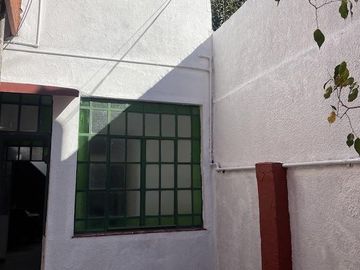 Edificio Comercial en Villa Pueyrredon Lote 239 m2