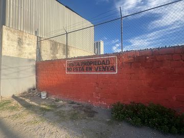 Terreno comercial,  colonia Sarabia