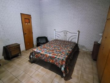 Casa Ph 3 ambientes con parque en Venta - Morón