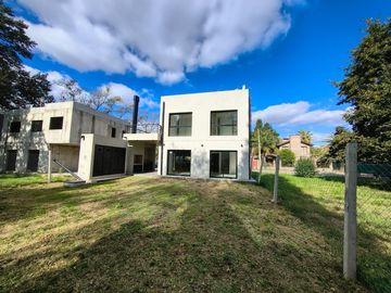 Casa en Venta 3 Ambientes en Matheu, Escobar