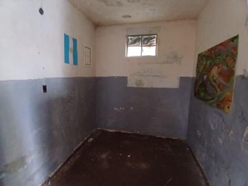 VENTA  - Casa a reciclar en el corazón de Echesortu, Rosario.