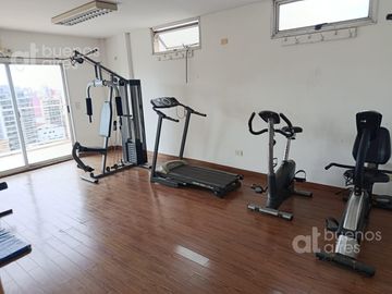 Departamento en alquiler con balcon y amenities en Monserrat