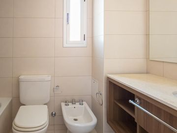 Venta - Departamento 1 dormitorio con balcón terraza - Lourdes, Rosario.
