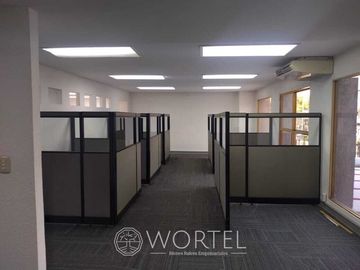 Renta de Oficina Del Valle | 108 m2 | Acondicionada