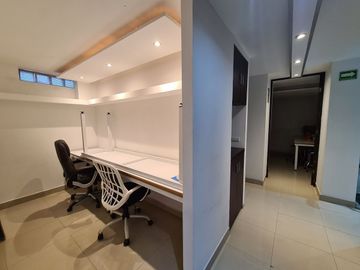 Renta de Oficina  Del Valle | 150 m2 | Acondicionada