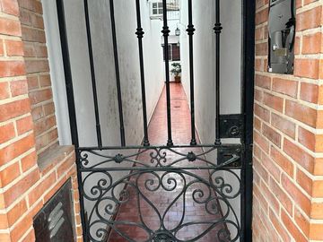 Venta PH 4 Amb. en 2 Ptas. en Ramos Mejía  - Muy Buen Estado  C/2 patios