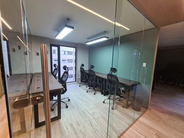 Renta de Oficina Polanco | 10 m2 | Amueblada