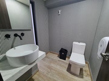 Renta de Oficina Polanco | 10 m2 | Amueblada
