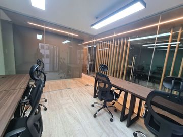 Renta de Oficina Polanco | 10 m2 | Amueblada