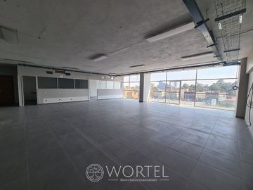 Renta de Oficina Patriotismo | 208 m2 | Acondicionado