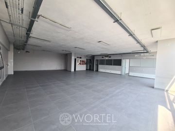 Renta de Oficina Patriotismo | 208 m2 | Acondicionado