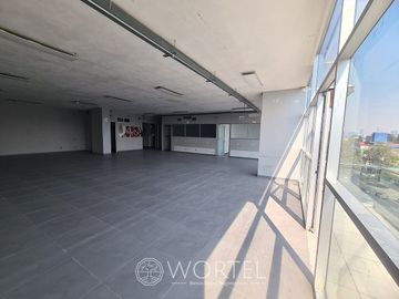 Renta de Oficina Patriotismo | 208 m2 | Acondicionado