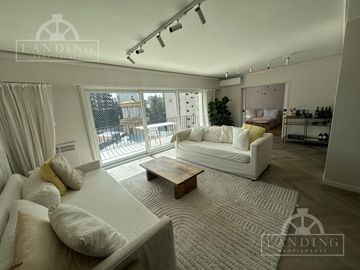 Departamento 5 Ambientes con Dependencia Cochera y Baulera en Belgrano