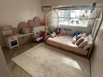 Departamento 5 Ambientes con Dependencia Cochera y Baulera en Belgrano