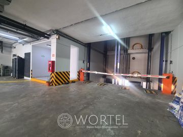 Renta de Oficina Patriotismo | 208 m2 | Acondicionado