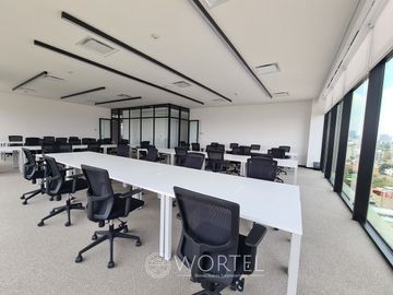 Renta de Oficina Nápoles | 47 personas | Amueblada